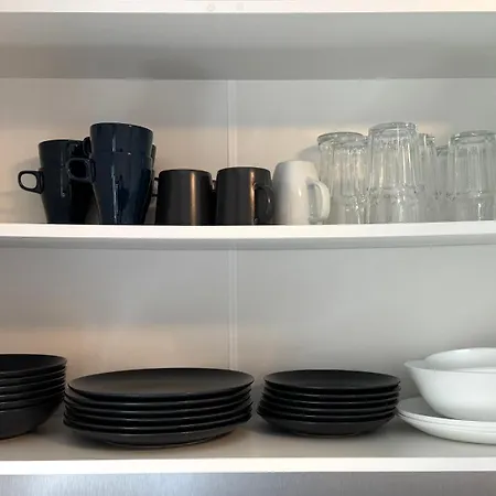 Dutti's - B I 2 I 4 Beds I Kitchen I Wifi I Tv I Parking I Autobahn